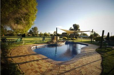 Howlong NSW Accommodation China