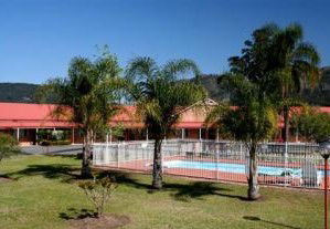 Gloucester Country Lodge - Accommodation Guide 0