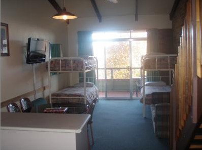 Alpine Gables Motel - Accommodation Guide 3