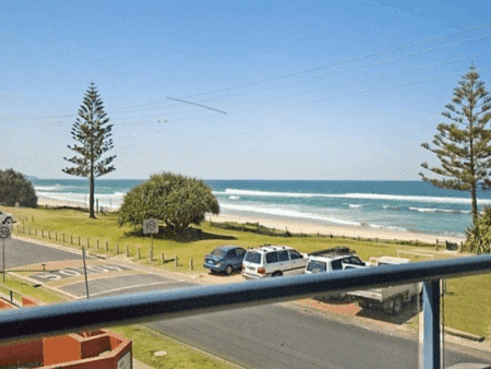 Lennox Point Holiday Apartments - Accommodation Asia 1