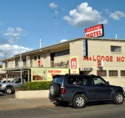 A  A Lodge Motel - Accommodation Guide