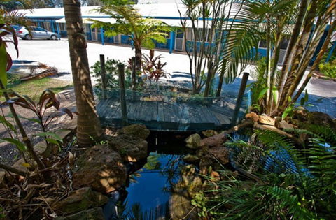 Tin Can Bay Motel - Accommodation Guide 1