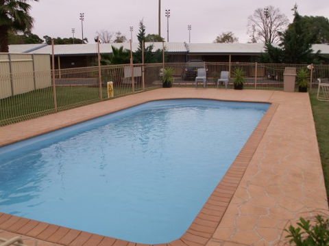 Parkview Motor Inn - Accommodation China 1