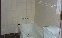 Blue Mountains Manor House - - Accommodation Guide 3