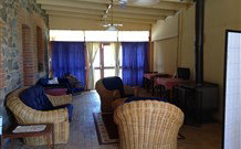 Deloraine Bed And Breakfast - Accommodation Asia 4