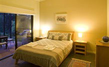 Yatte Yattah NSW Accommodation China