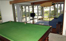 Surf House Narrawallee - Accommodation Guide 3