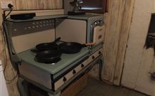Aberfeldie Cottage B And B - Accommodation Guide 3