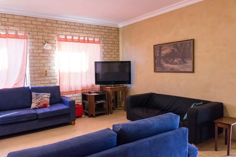 Augusta - Cape Leeuwin YHA - Accommodation Guide 6