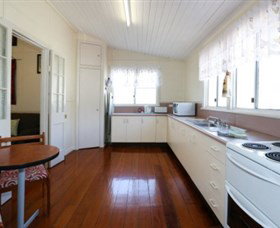 Holiday House At Cook Street Townsville - Accommodation China 1