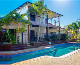 Round Hill QLD Accommodation Guide