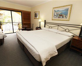 Palm Royale Cairns - Accommodation China 3