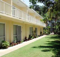 Bayshores Holiday Apartments - Accommodation Guide