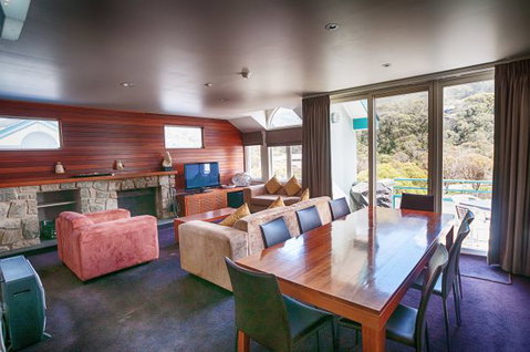 Oberdere Three - Accommodation Guide 28