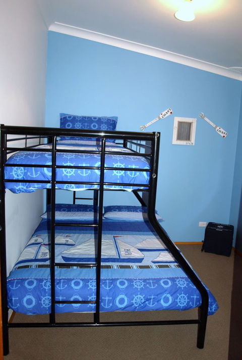 Crystal Waters - Accommodation China 4