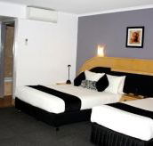 Comfort Inn Airport International  - Accommodation Asia