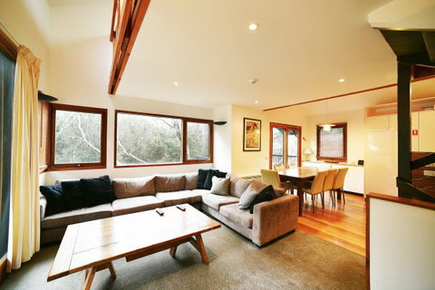 Oberdere Three - Accommodation Guide 8