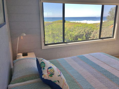 Surfside On Mollymook Beach - Accommodation China 6