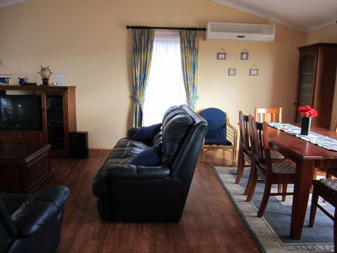 Annies Rest - Accommodation China 1