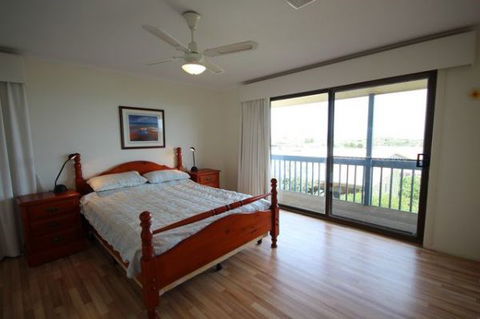 LJ Hooker Goolwa Holiday Rentals - 39 Bradford Road, Goolwa Beach - Accommodation China 3