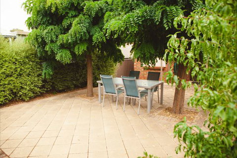 Unit 2 - Accommodation China 9