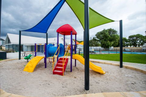 Cape View Beach Resort - Accommodation Asia 3