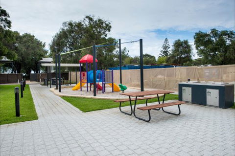 Cape View Beach Resort - Accommodation Asia 4