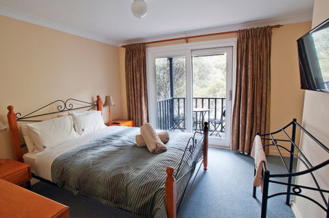 Three Bears 2 - Accommodation Guide 4