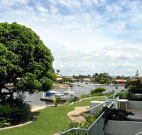 Runaway Cove Luxury Apartments - Accommodation Asia