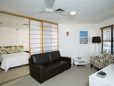 The Beach Retreat Coolum - Accommodation Guide 5