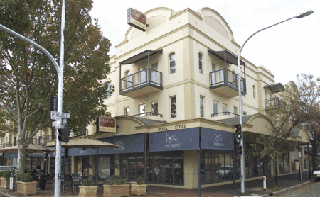 Oxford Terrace Apartments - Accommodation Asia 0
