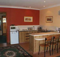 Alice Beside the Sea - Accommodation Guide