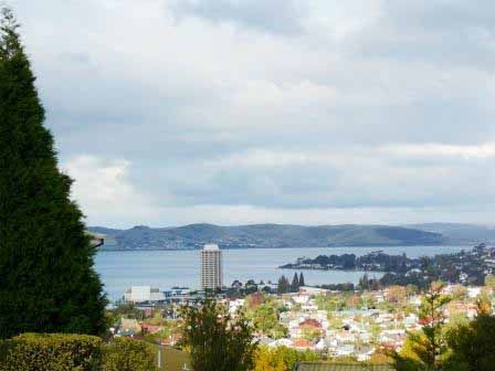 Davey Place Holiday Townhouses - Accommodation Asia 1