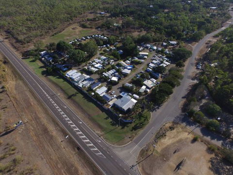 Bush Oasis Caravan Park - Accommodation China 5