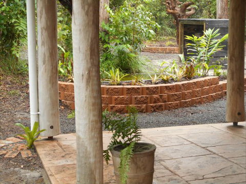 Byfield Cabins On Waterpark Creek - Accommodation Asia 4