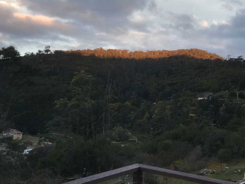 Derby Digs Cottage - Accommodation Guide 1