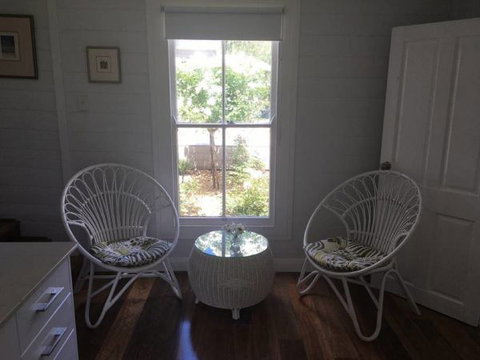 Drayshed Cottage - Accommodation Guide 7