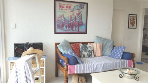 Headlands Beach House - Accommodation China 2