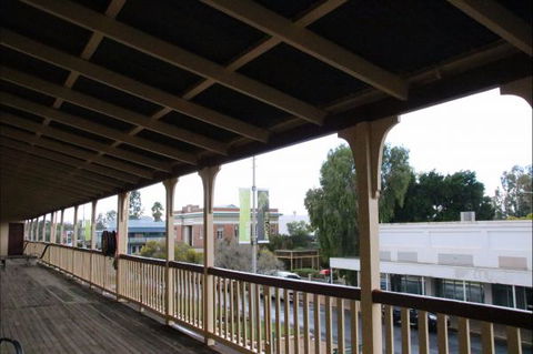 Hotel Corones Charleville - Accommodation Guide 4