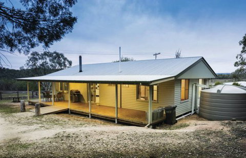 Lavender Vale Cottage - Accommodation Guide 0