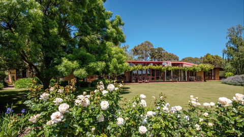 Mulberry Lodge Country Retreat - Accommodation Asia 0