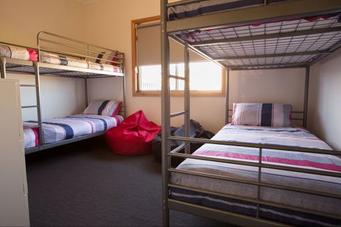 RED FIN Part Of BLUE FIN HOLIDAY HOMES - Accommodation Asia 5