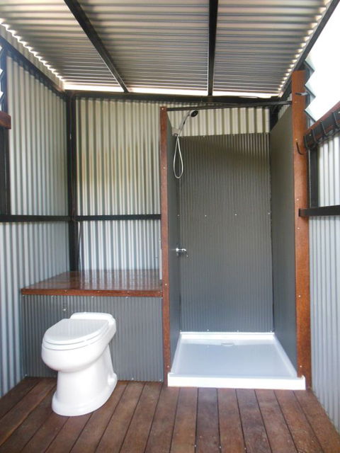 Rocky Point Retreat - Accommodation China 5