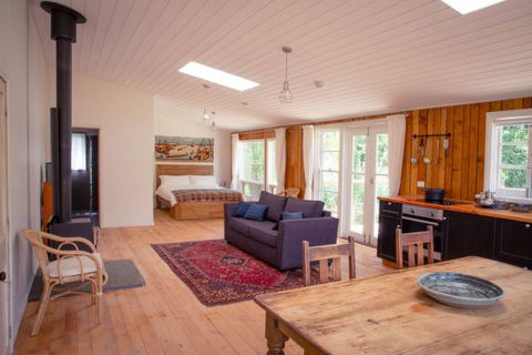 Sandalwood Shearing Shed - Accommodation Asia 0