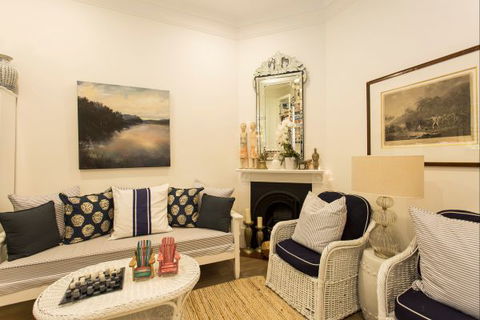 Stylish Interiors In The Bay - Accommodation China 1