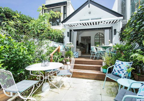 Stylish Interiors In The Bay - Accommodation China 3