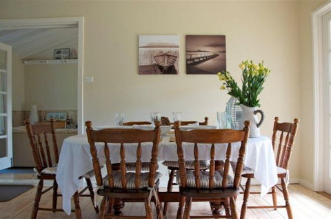 Sweetman Cottage - Accommodation Asia 2