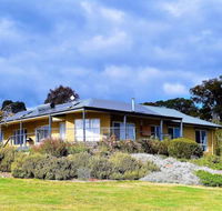 Wild Dog Rise - Accommodation Guide
