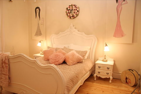 Azalea Cedar-Rose Villa - Accommodation Asia 1