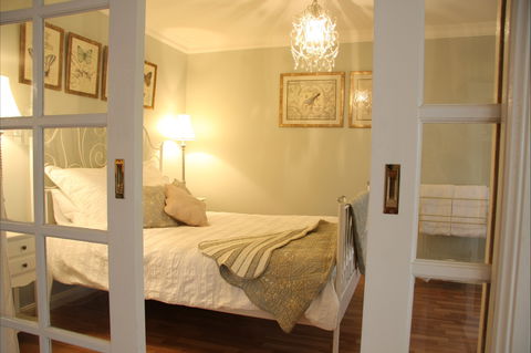 Azalea Cedar-Rose Villa - Accommodation Asia 3